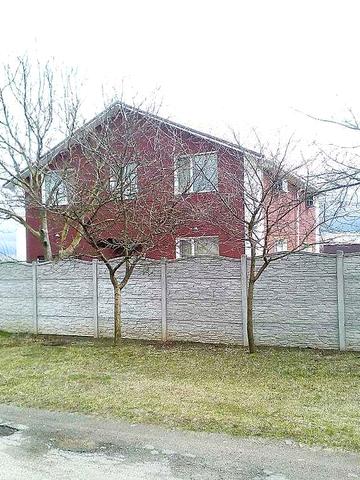 Дом 2 этажа в р-не Александровка, 163 м2 с гаражом, на 10 сотках.