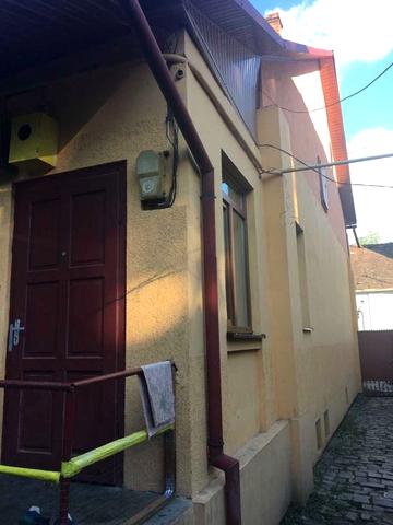 Продам напівособняк