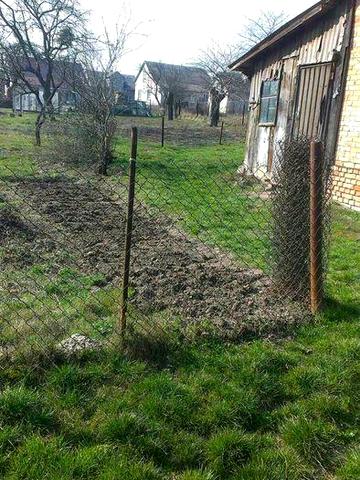 Продаж будинку з ділянкою