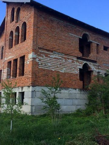 Будинок (незавершене будівництво)