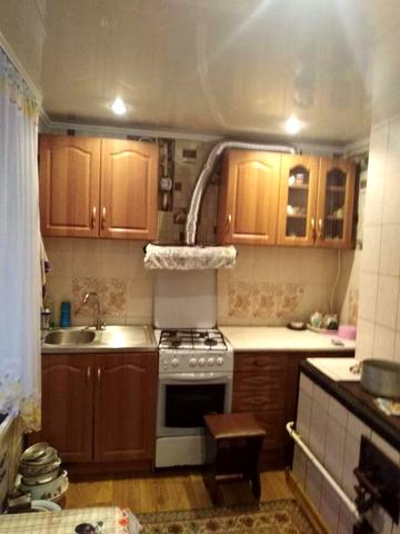 Продам или обменяю дом в Супруновке на квартиру.