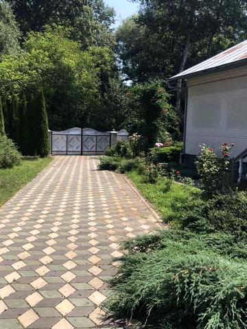 Продаж Будинку , (Господарство с.Верхні Станівці Кіцманського р-н)