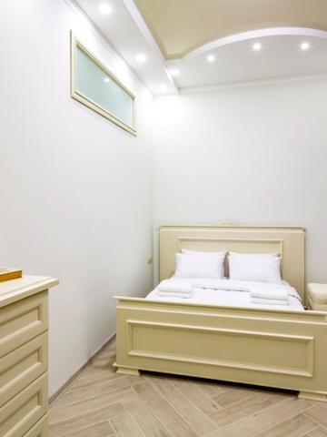 Avangard Sholom Aleichem Apartment