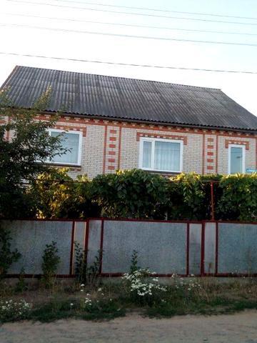 Продам будинок у смт. Тростянець (Вінницька обл.)