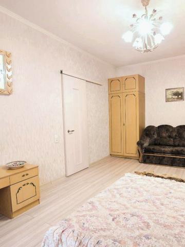 Квартира с видом на Привокзальную площадь