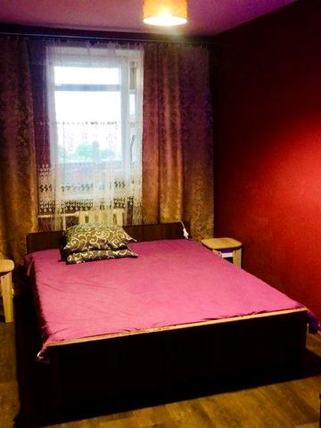 ПРОДАЕТСЯ 2-х комнатная квартира от хозяина в 9-эт доме Черноморск !