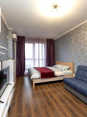 Новая комфортная однокомнатная квартира - метро Харьковская