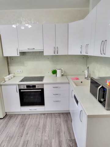 Luxury 2-bed apartment near Pozniaky metro