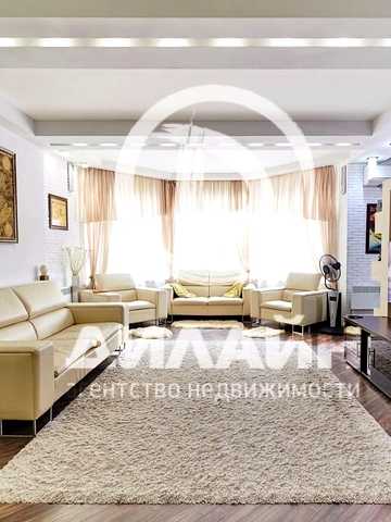 3х кімн "DeLuxe" класу в закритому комплексі на Правому