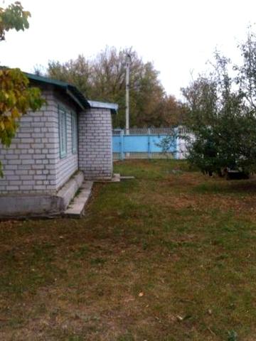 Продам дiм в с.Великий Хут1р