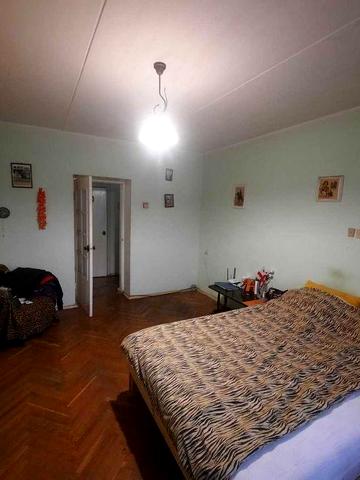 Продам 3 кім.квартиру в цегляному будинку, Лівобережна,Челябінська 9-Б