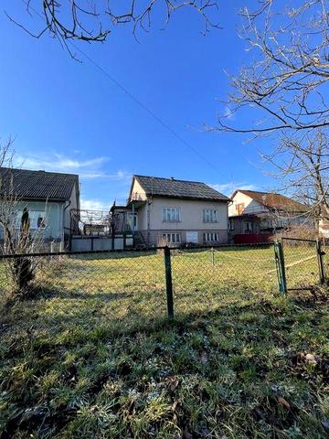 Продаєтся будинок в смт. Буштино Тячівський райн