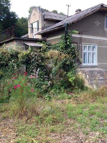 Будинок в Добрівляни(0м від м.Заліщики)+земельна ділянка.