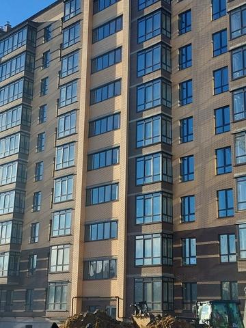 Любецька вул., 114