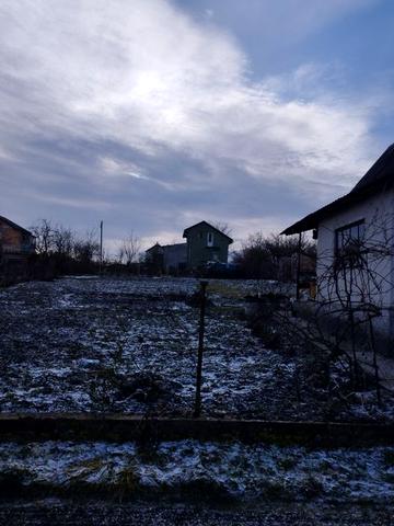 Продам дачу в селі  Курівці