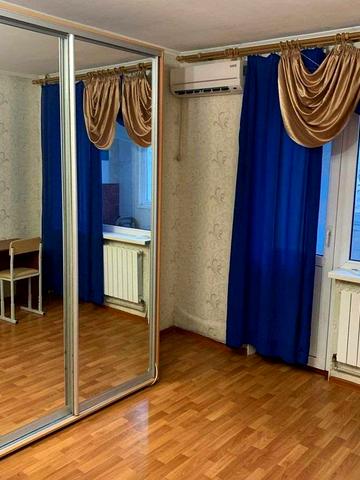 Продам 1 к.квартиру метро Студенческая