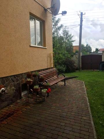 Будинок село Липини