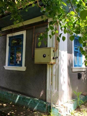 Будинок хата в с.Куражин, біля Дністра,велика земельна ділянка