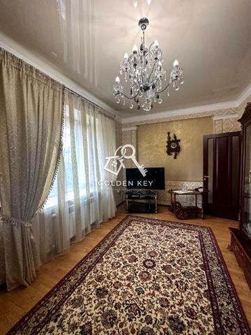 Пірогова вул., 43