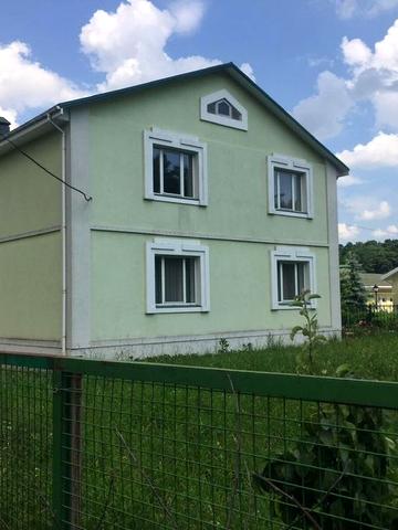 Будинок в затишному місці