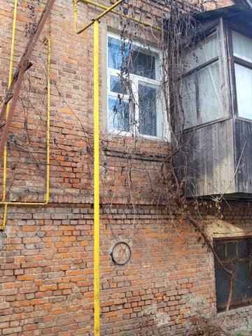 Продам квартиру г. Ромны Сумская обл. С отдельным входом