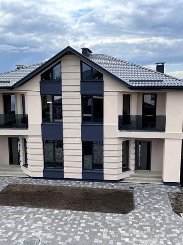 Дім - дуплекс біля Києва. Теремки.