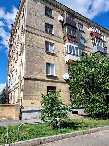 Москалівська вул. (Жовтневої Революції), 92