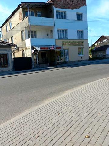 Продам 4к квартиру 86.8 кв. м. вул. Степана Бандери 27