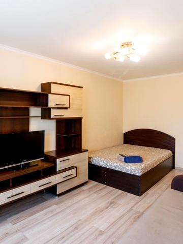 Светлая квартира возле метро Оболонь