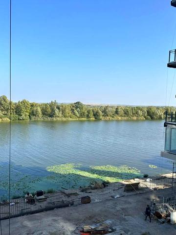 Яружна вул., 2