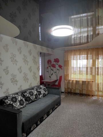 Богдана Хмельницького просп. (Героїв Сталінграда), 111