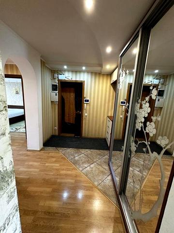 Продам 4х кімнатну квартиру ПЗТО