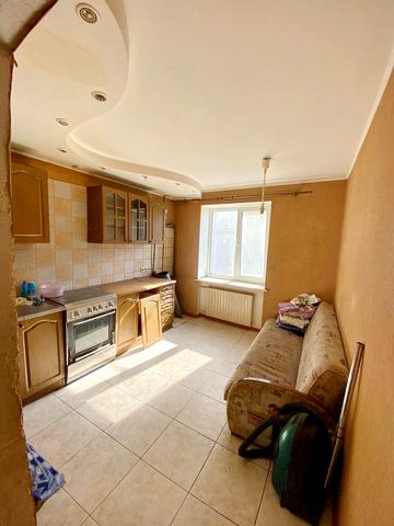 Миколаївська дорога вул., 307