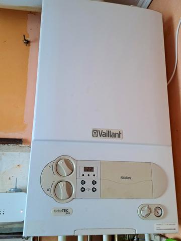 Старий Поділ вул., 18