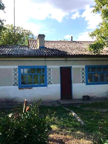 Продаж будинку з гаражем і ділянкою на 52 сотки, вул. Миру 109