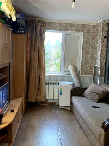 Докучаєва вул., 2