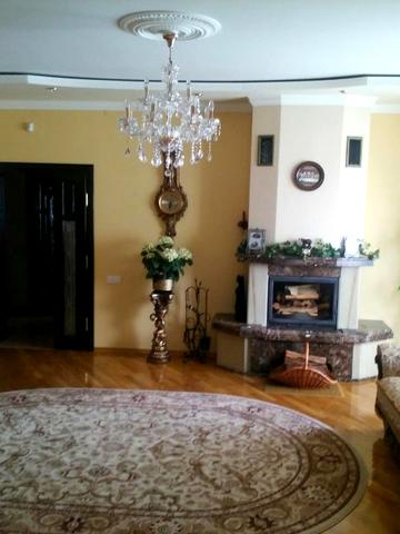 Продається 5ти кімн. квартира у м. Дрогобич