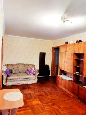 Продам 4 комнатную квартиру в центре Чугуева