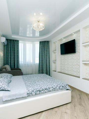 Люкс квартира возле метро Осокорки c видом на Днепр