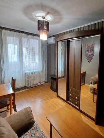 Перемоги просп., 64