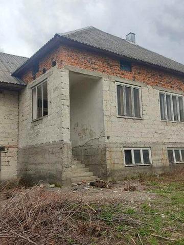 Продається будинок (Первинний ринок)