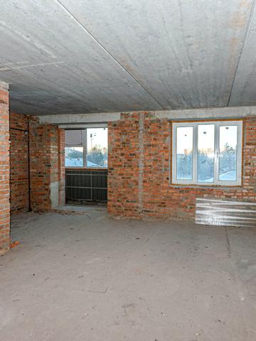 Володимира Козака вул., 1