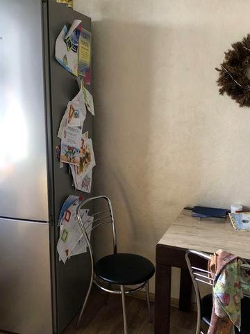 Продам 4-х комнатную квартиру на 4-м Таврическом