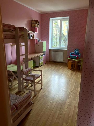 Утьосова вул., 14