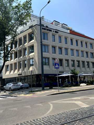 Тараса Шевченка вул., 73