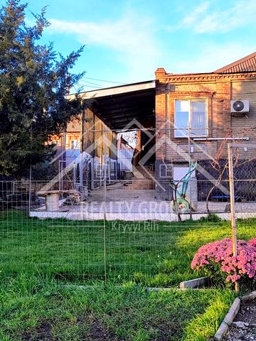 Брунькова вул. (Аносова), 16