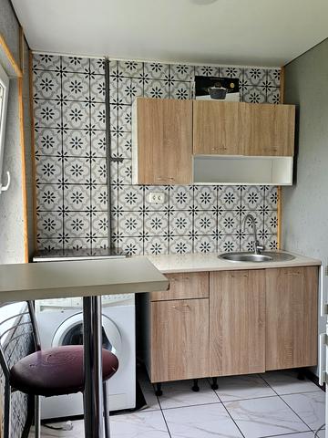 Соколовська вул., 9