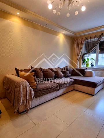 Віталія Власова вул., 12