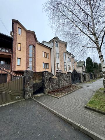 Товстюка вул. (Федора Достоєвського), 5-В