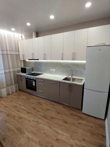 Академіка Сахарова вул., 3-Е